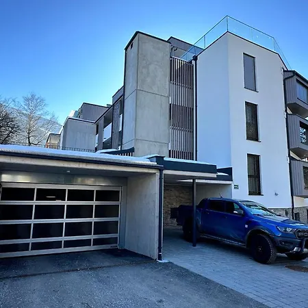 Planai Penthouse Royal 公寓